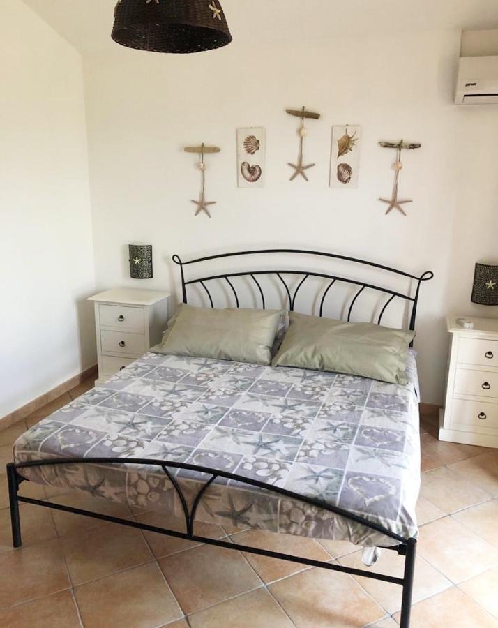 B&B Il Mirto Bianco San Giovanni Suèrgiu Eksteriør bilde