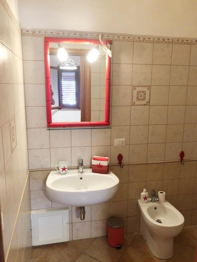 B&B Il Mirto Bianco San Giovanni Suèrgiu Eksteriør bilde
