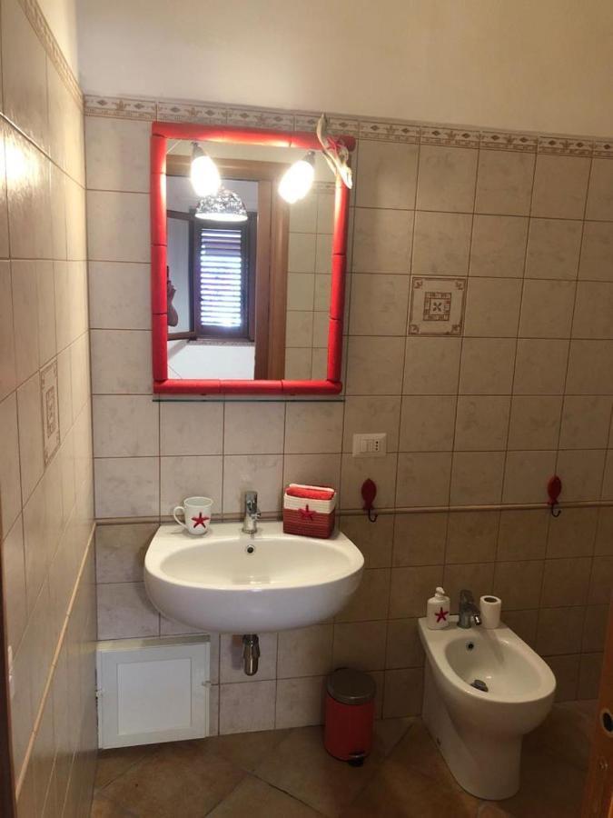 B&B Il Mirto Bianco San Giovanni Suèrgiu Eksteriør bilde